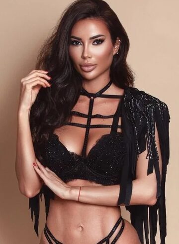 Earls Court  Sophia london escort