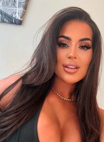 Marylebone party-girl Monica london escort