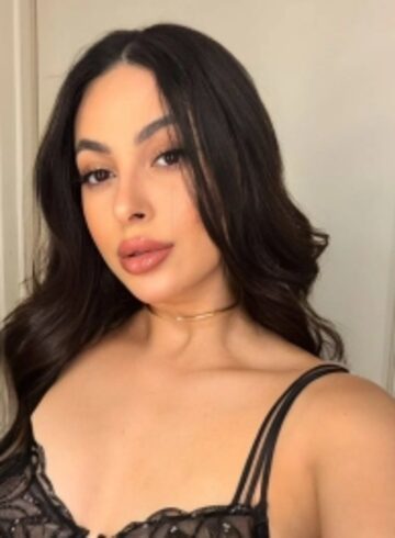 Kensington 300-to-400 Briella london escort