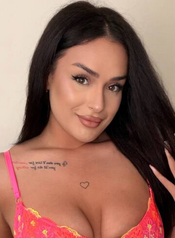 Edgware Road party-girl Tao london escort