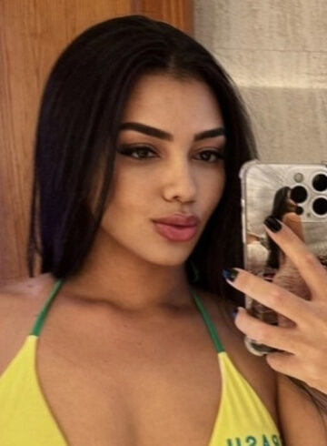 Edgware Road party-girl Tex london escort