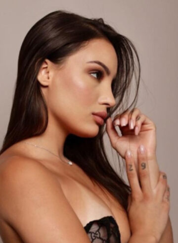 Central London brunette Celeste london escort