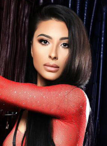 Marble Arch 200-to-300 Caitlyn london escort