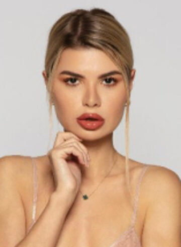 Central London  Vivienne london escort