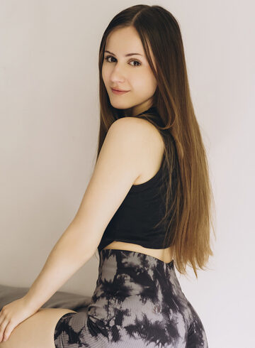 Earls Court 400-to-600 Arai london escort