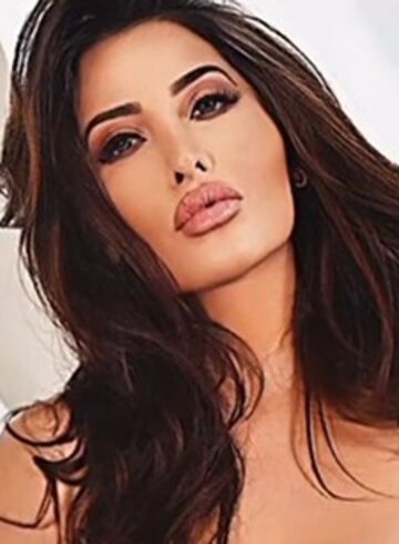 central london 400-to-600 Kamelia london escort
