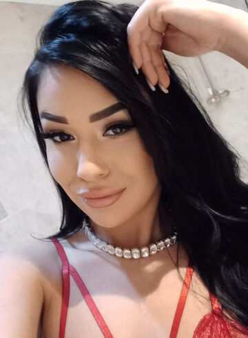 Paddington party-girl Emory london escort