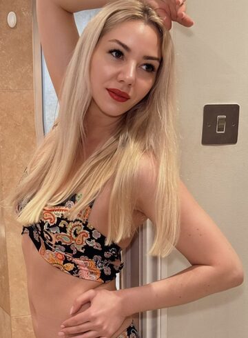 Outcall Only party-girl Eliana london escort