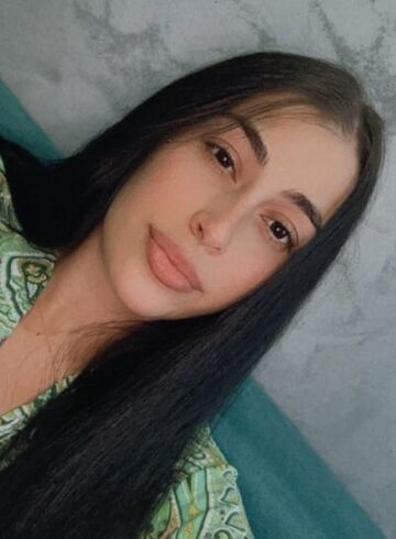 Baker Street brunette Nicola london escort