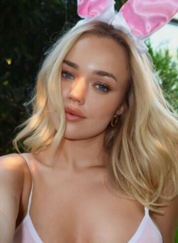 Marylebone elite Fleur london escort