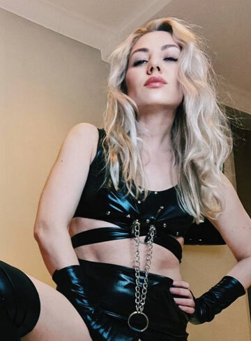 Earls Court massage Rada london escort