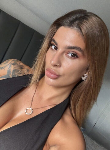 Earls Court massage Rebecca london escort