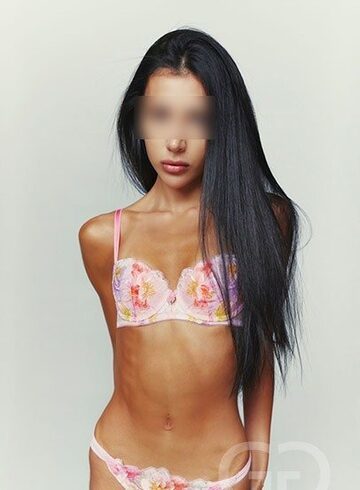 Earls Court 600-and-over Skye london escort