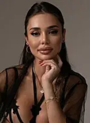 Edgware Road massage Alba london escort