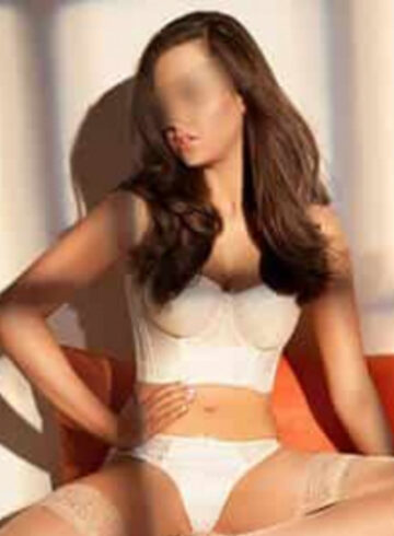 Outcall Only brunette Katie london escort
