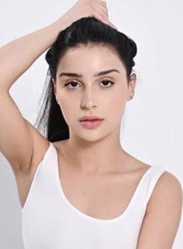 Earls Court party-girl Minilla london escort