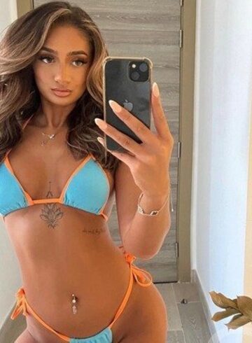 Paddington party-girl Indie london escort