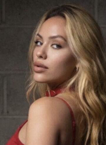 Baker Street blonde Pamela london escort