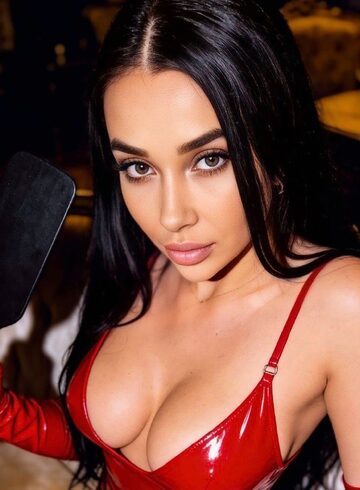 South Kensington 200-to-300 Diamond london escort