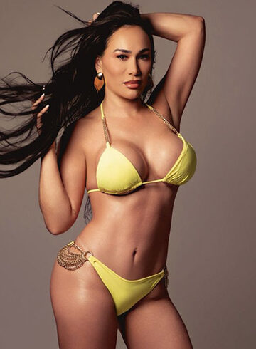 Kensington party-girl Jade Laurent london escort