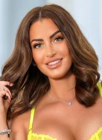 Bayswater brunette Andra london escort