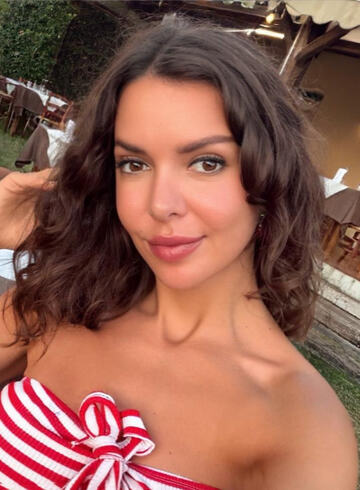 Earls Court elite Inessa london escort