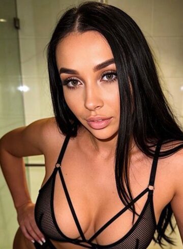 Chelsea 200-to-300 Martina london escort