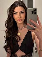 Central London brunette Rivana london escort