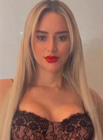 central london blonde Saga london escort