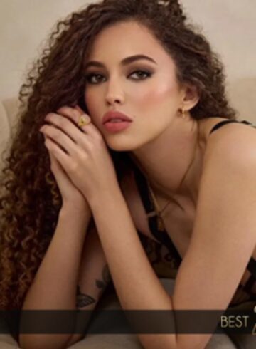 Kensington brunette Salacia london escort
