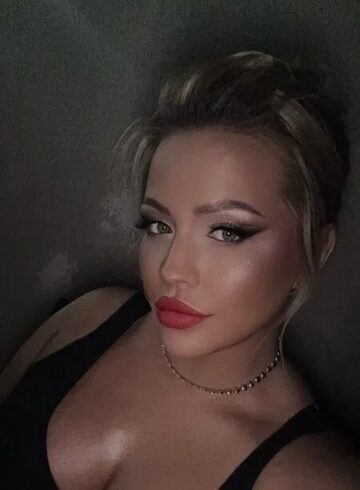 Gloucester Road party-girl Addison london escort