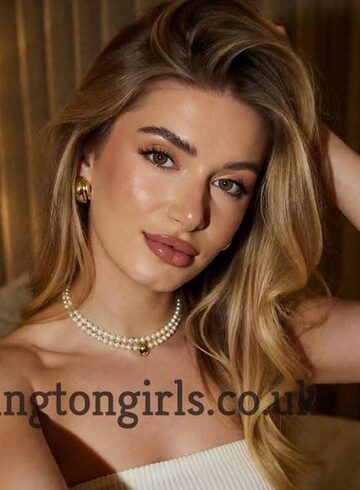 Mayfair 200-to-300 Alma london escort