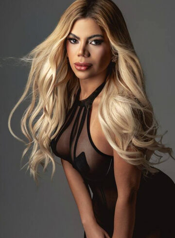 Central London blonde Visenya london escort