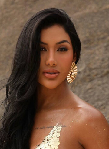 Marylebone party-girl Tirena london escort