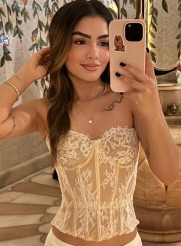 Gloucester Road 300-to-400 Ambiona london escort