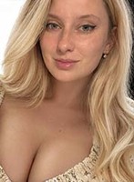 Central London 300-to-400 Pollyanna london escort