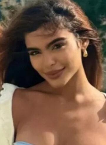 Earls Court brunette Farzana london escort