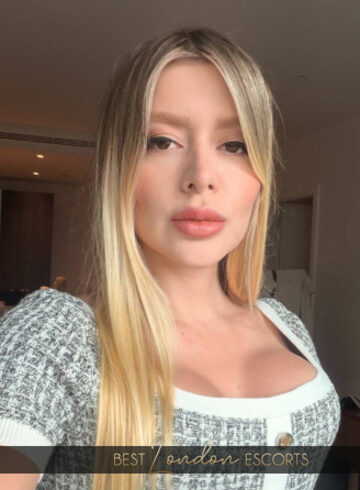 Outcall Only  Caridee london escort