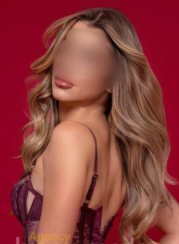 Kensington party-girl Gabriela london escort