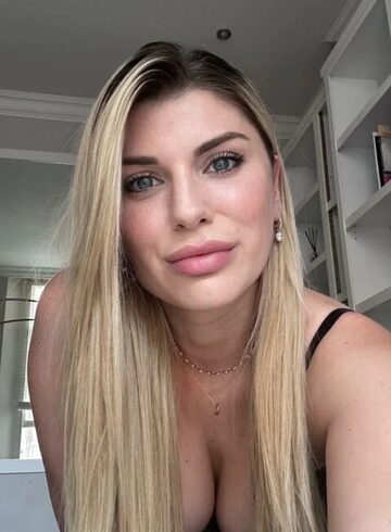 Bayswater party-girl Marisol london escort