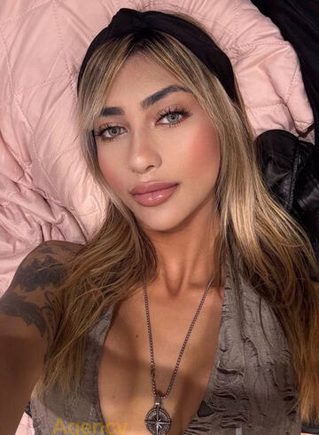 central london under-200 Lumi london escort