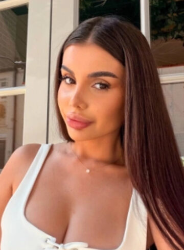 Knightsbridge under-200 Venus london escort