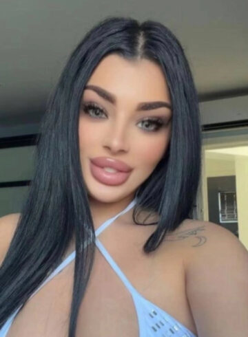 Baker Street party-girl Salma london escort