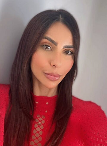 Outcall Only mature Lich london escort