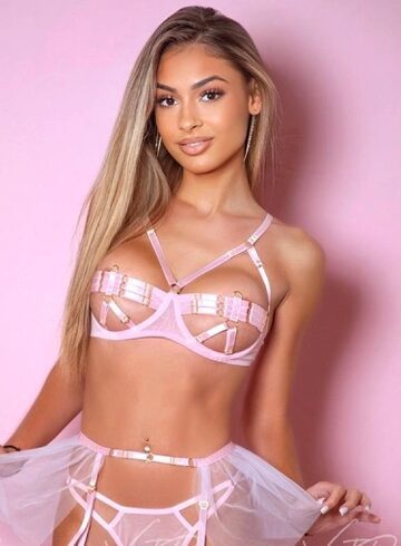 Bayswater 200-to-300 Irma london escort