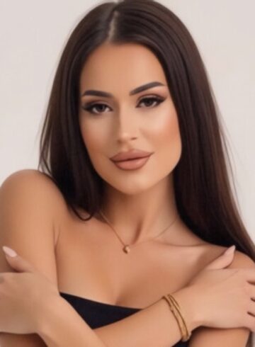 Central London 300-to-400 Pupi london escort