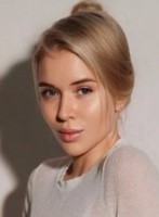 Earls Court blonde Bona london escort
