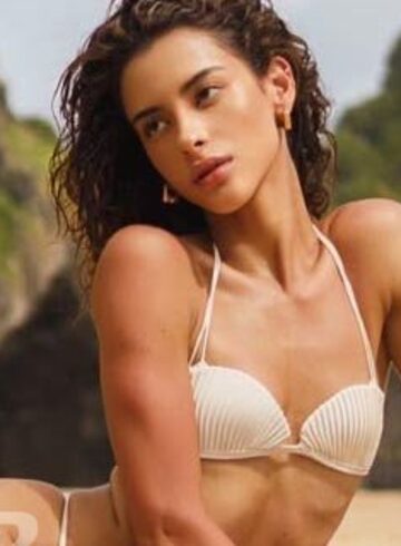 Knightsbridge  Noa london escort