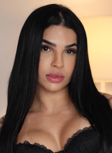 Paddington party-girl Vichy london escort