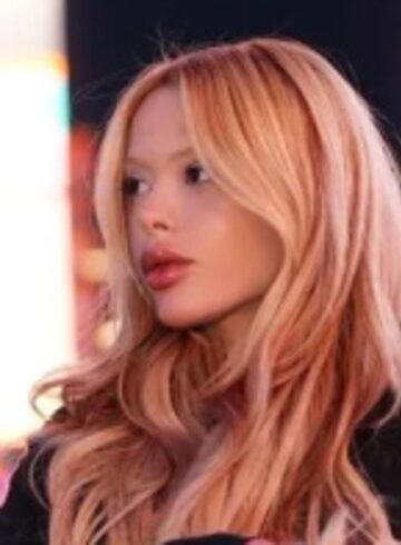 Outcall Only blonde Immortal london escort
